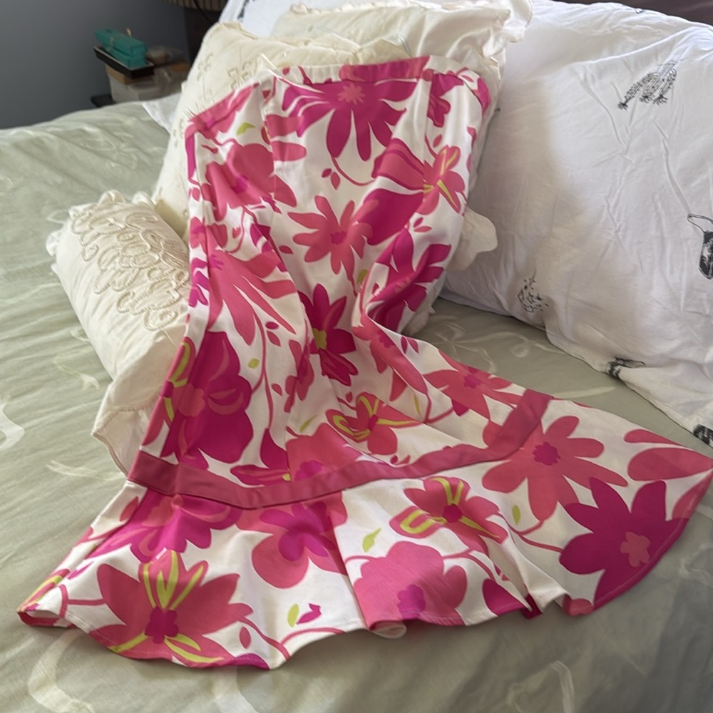 NWT Strapless Floral Pink Dress